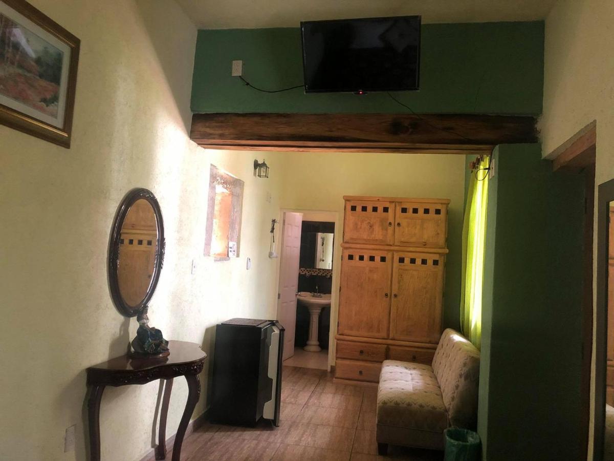 Hotel Casa Del Tiempo